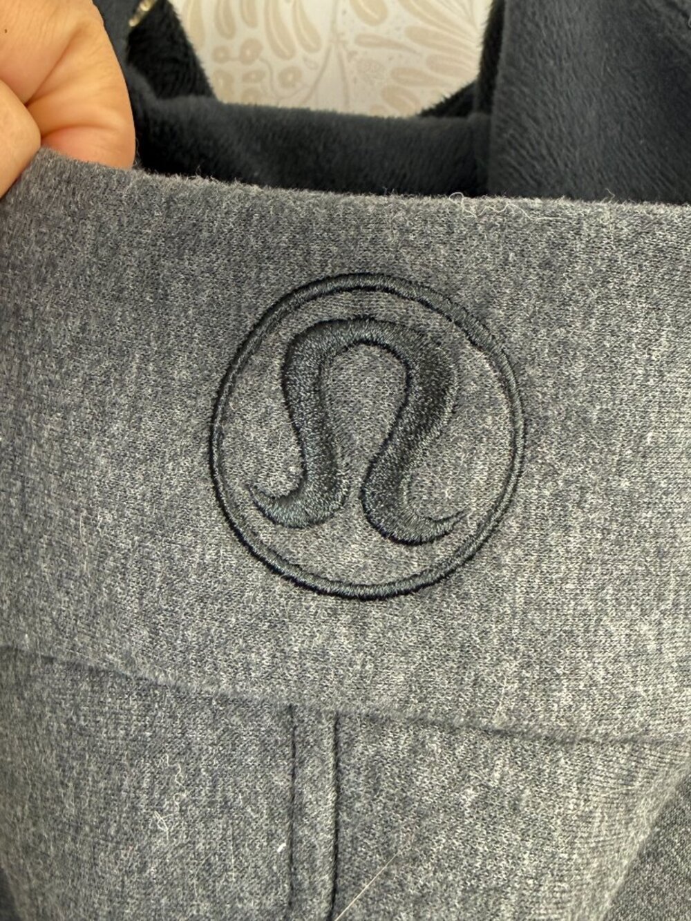 Lululemon Scuba Heathered Black Plush Oversized Half-Zip Hoodie - Size - XL/XXL - Picture 8 of 10